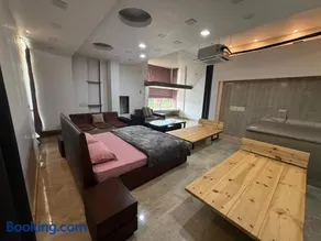 The Kalyaneshwar Dixit Hotels & Resorts - Image 2