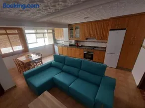 Gran apartamento con la playa a 2 kilómetros para familias - Image 2