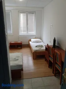 Lánchíd Szálló - Image 2