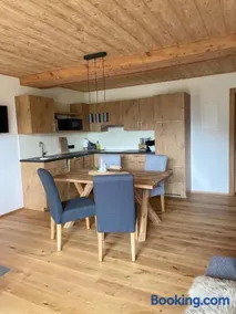 Rosa Alpina Appartement - Image 3