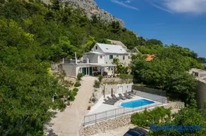 Fantastica villa totalmente attrezzata con giardino, terrazza e idromassaggio | Vista sul mare - Image 2