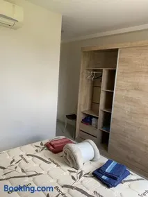 Apartamento com 1 Suite e 1 Quarto - Image 3