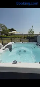 Modern 5 Bedroom Luxury Home with Sea Views and Hot Tub - Image 3