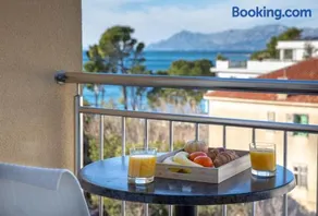 Beach Spot Apartments - Image 4