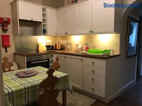 Glastonbury Rose Cottage - Magical Victorian Town Centre Stay - Image 3