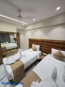 Hill Top Stays - Image 2