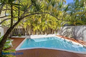 The Salty Shack, Mudjimba - Image 1