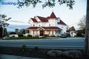 Anchorage Inn - Image 3