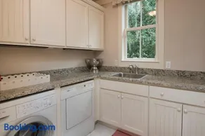 3 Bedroom Wilson Village Home 10 - Image 5