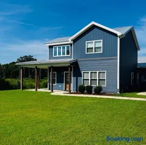Modern Farmhouse Historic Selma March Campsite 1 - Image 1