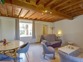 Gîte en pierres avec piscine partagée - Image 3