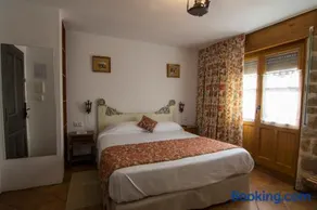 Posada y Apartamentos Trebuesto de Guriezo - Image 3
