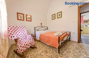 Irini and Petros House - Image 1