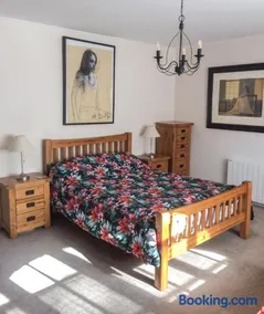 Val Rive - Brandily Apartment - Image 1