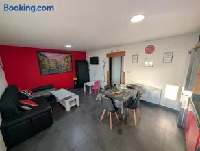 ApartaMundo... Relájese en un lugar con encanto. - Image 1