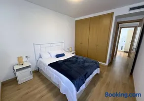 2-bedroom brand new apartment steps from the beach - Image 5