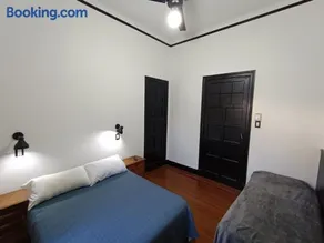 Rufino`s Guesthouse - Image 2