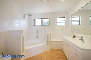 Vista at Straddie View - Image 3