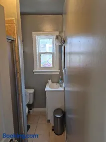 Great location downtown near FIFA stadium - Image 4
