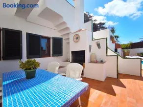 Villa Exclusiva, Piscina Privada y Vistas al Mar - Image 4