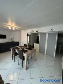 Charmant logement tout équipé à 150m de la plage - Image 1