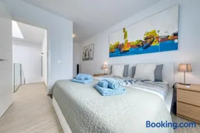 Casa Dang - 600M to the Beach By Lanzarote Vacation Homes - Image 3