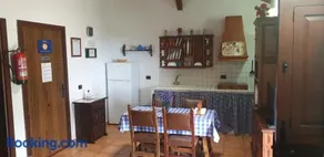 Casas Rurales Los Manantiales - Image 1