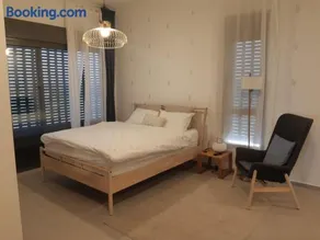 A designed penthouse- Paradise by the sea - Image 3