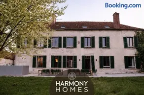 Harmony Homes Le Plessis-Placy - Near Disneyland Pool & Games Room - Image 1