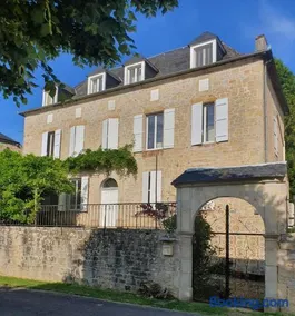 La Maison de Famille - Image 1