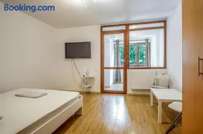 Residence 30 - Cool apartments with garden view, no air conditioning needed - Image 1