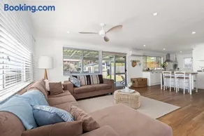 A Little Ocean Breeze - A charming coastal escape - Image 5