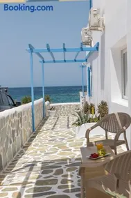 Serenity Studio in Pollonia - Image 1