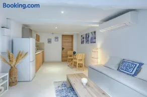 Eros Suite, Greek-style apartment with Jacuzzi - Image 3
