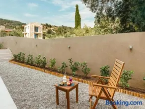 Luxury Family Villa in Syvota - Image 5