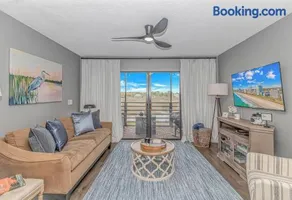 Captivating 2BR Condo for 7 on the Inlet! Marshside Inn 107 - Image 1