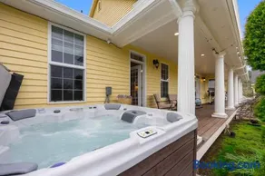 Bison Ridge Retreat - Spacious and in Nature - Image 2