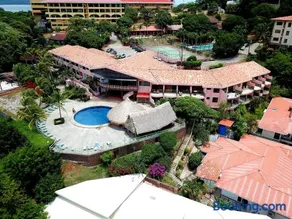 Flamingo Marina Hotel - Image 4