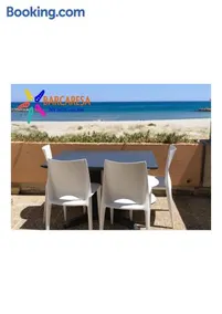 Barcaresa-Charmant T 2 vue mer pied dans l'eau - Image 1