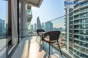 Luxurious 2 BR Apt in Park Gate - Near Metro - Image 2