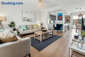 West Croydon Condo - Image 1