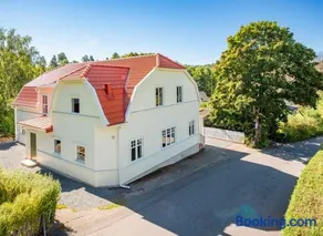 Lillberget Rymligt och modernt boende med utsikt över Tabergsberget - Image 1