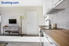 Polly Apartments with swimming pool - Image 3
