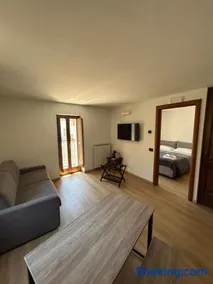 Pietrasuite Santa Brigida - Image 2