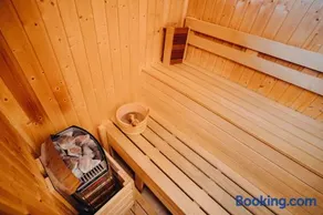 NorthSpot Cabin - Image 2