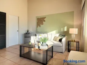 Coronado Luxury Club and Suites,Oasis - Image 3