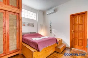Apartment near the Heroes Square - Image 2