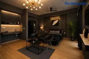 Dlf Relax inn Stays - Image 2