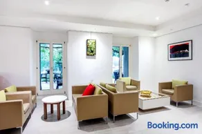 Hotel La Longeraie - Image 3