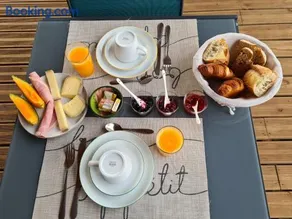 Le Petit Chêne - Image 1